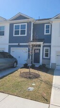 Building Photo - 19 Virgo Dr