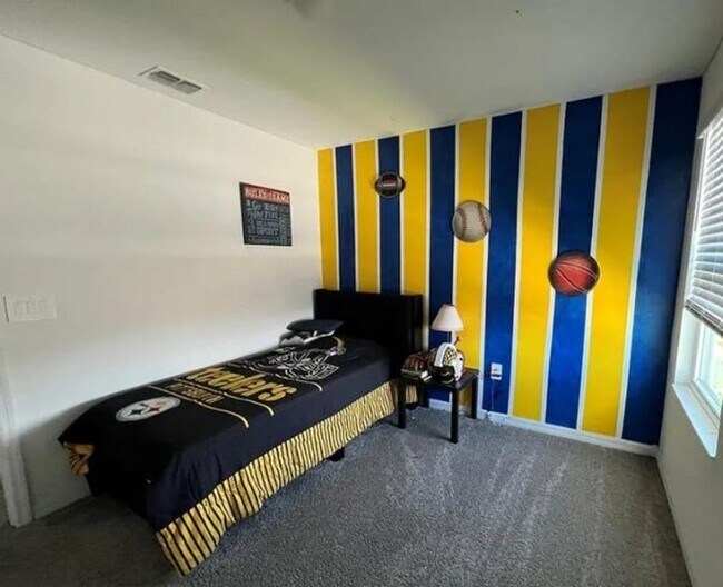 Foto del edificio - 950 Cattleman St