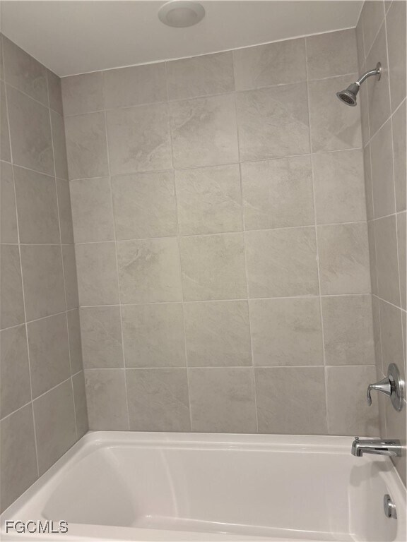 Building Photo - 226 NW 19th Pl