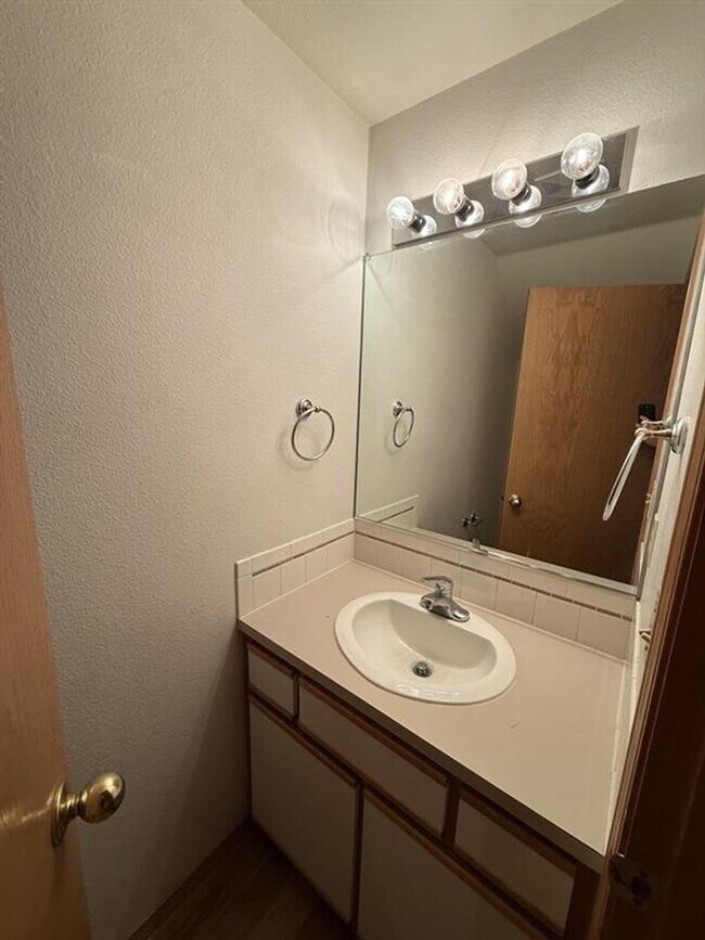 Foto del edificio - 762 SW 206th Pl