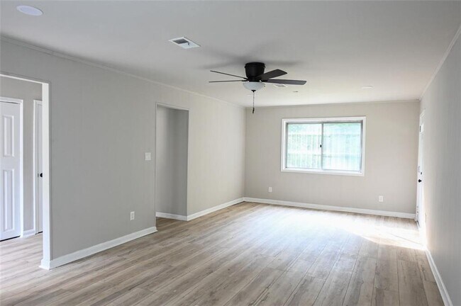 Foto del edificio - 2900 Eleanor Terrace NW