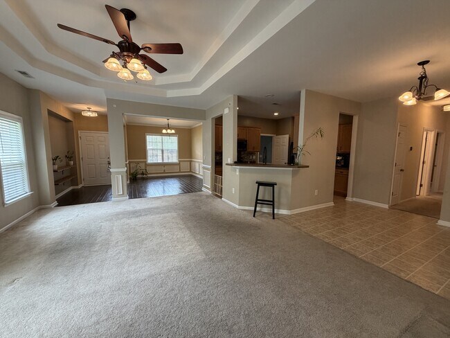 Building Photo - 218 Seth Ct