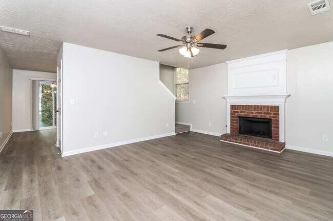 Foto del edificio - 7250 Bridgeport Ct