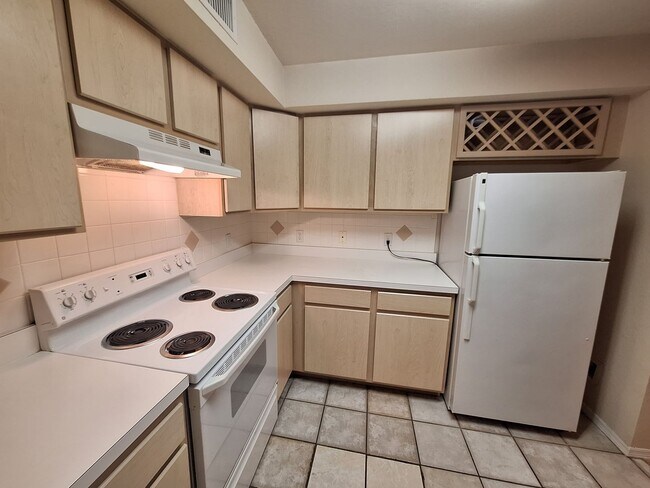 Foto del edificio - Beautiful 1 Bed 1 Bath Apartment for Rent ...