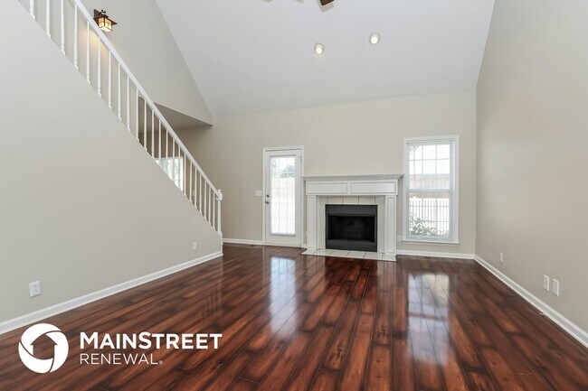 Foto del edificio - 1003 Montrose Dr