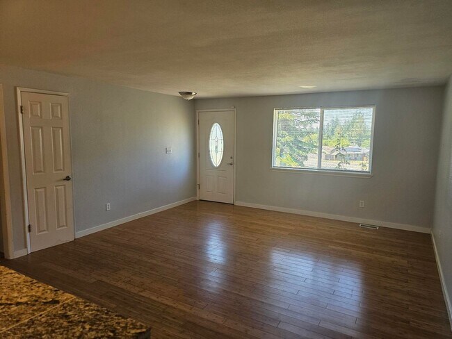 Foto del edificio - Cascade Renton area - 3 bedroom 2 bathroom...