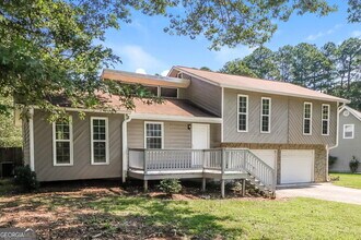 Building Photo - 2408 Chauncey Ln