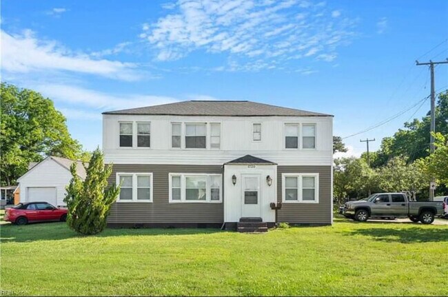 Building Photo - 1720 Seaboard Ave