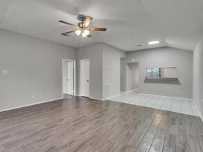 Building Photo - 2226 Spring Dusk Dr