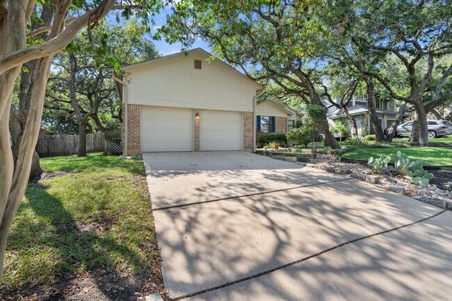 Foto del edificio - 10506 Tweedsmuir Dr