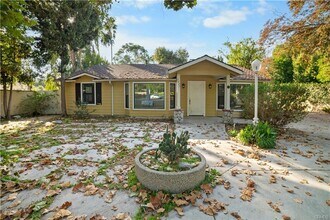 Building Photo - 7225 Forbes Ave