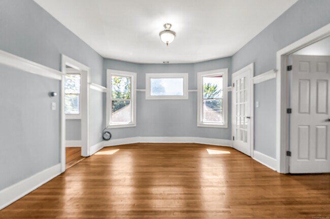 Foto del edificio - 2679 Fairfield Ave