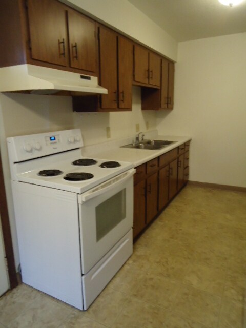Foto del edificio - 106 N Holmen Dr