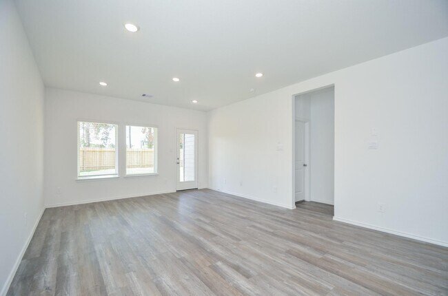 Foto del edificio - 5778 Hampton Vly Dr