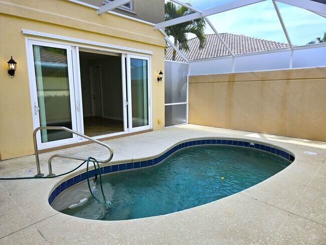 Foto del edificio - Annual Unfurnished Private Pool - Gorgeous...