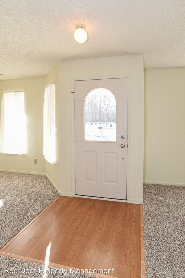 Building Photo - 10260 Cumberland Pointe Blvd
