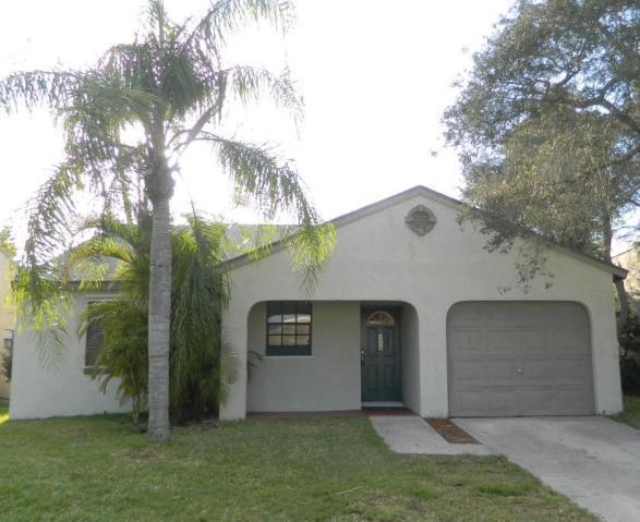 Primary Photo - 5854 SE Mitzi Ln