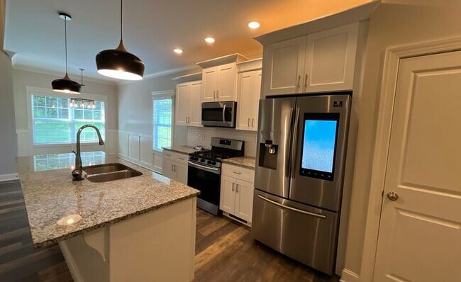 Foto del edificio - 7078 Klingler Ln