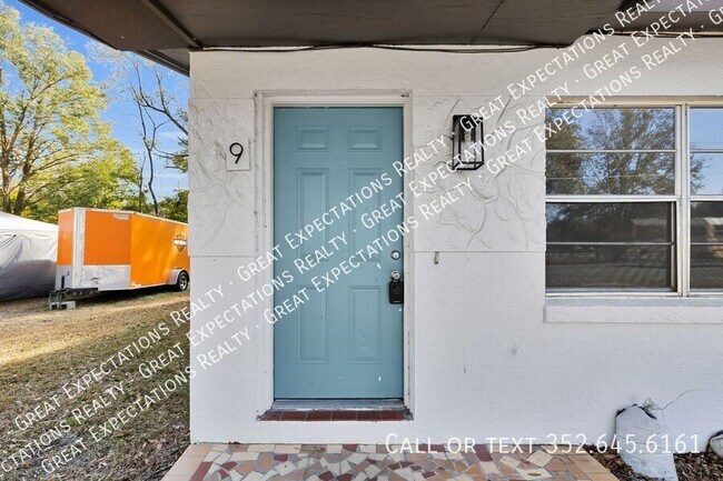 Foto del edificio - 1884 NE 77th St