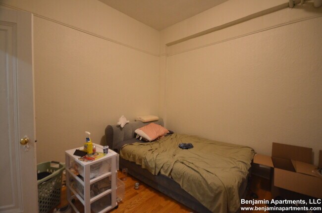 Building Photo - 1687 Commonwealth Ave