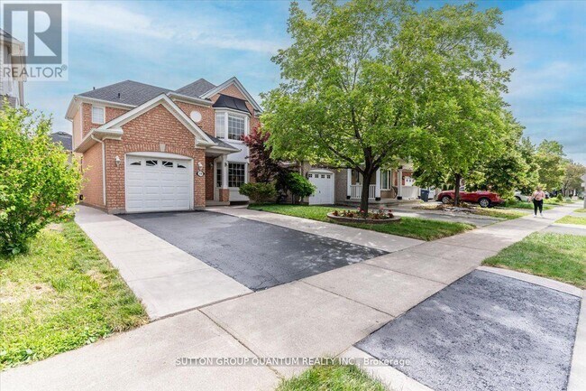 Building Photo - 239 Brisdale Dr