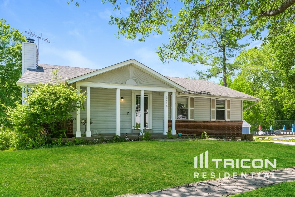 Primary Photo - 2415 Sarthe Ct