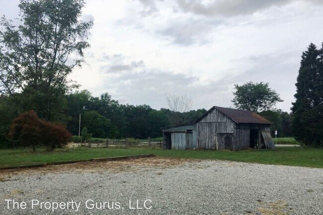 Building Photo - 2 br, 1.5 bath House - 3167 Trenholm Rd.