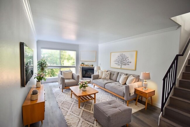 Foto del edificio - 6041 Fulton Ave