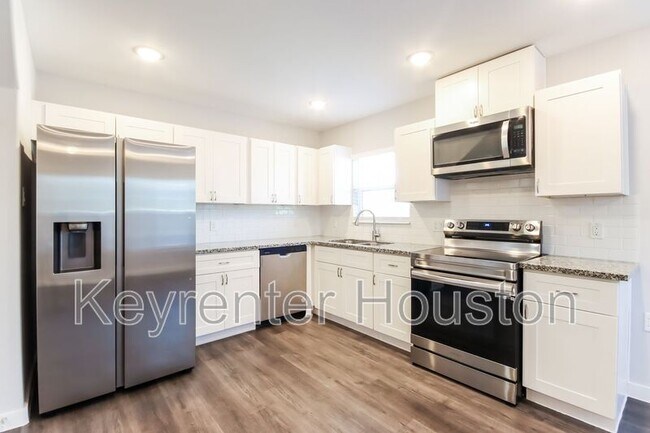 Foto del edificio - 7934 Way St