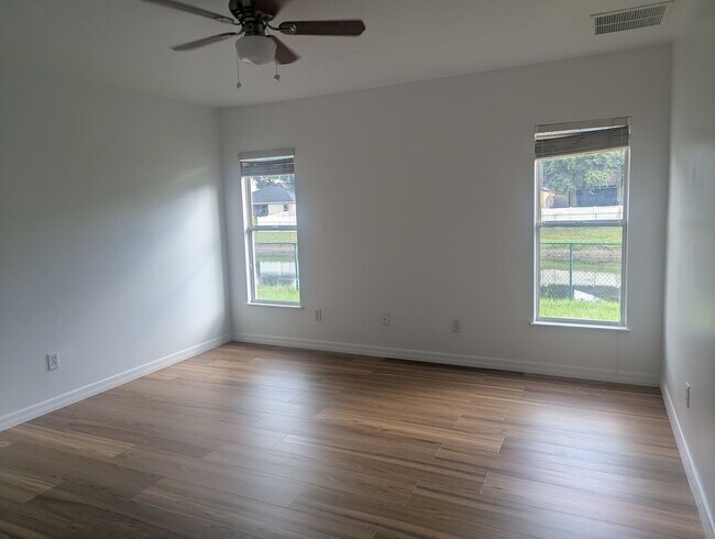 Foto del edificio - Completed renovated Home located in great location in Tavares