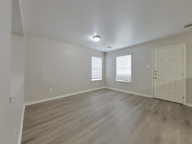 Foto del edificio - 2942 Yearling Colt Ct