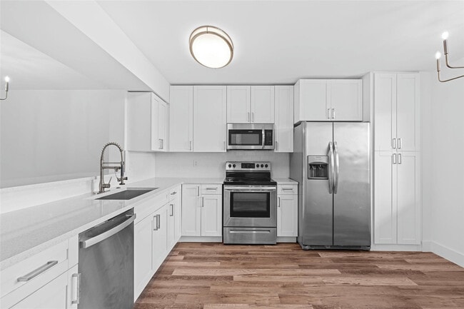 Foto del edificio - 7301 Amberly Ln