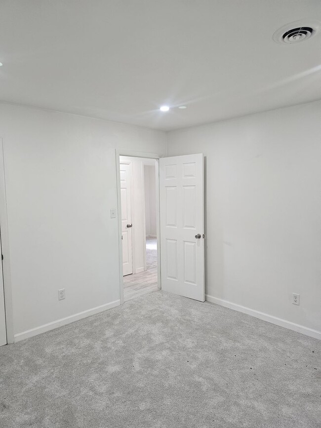 Foto del edificio - 432 Maryle Ct