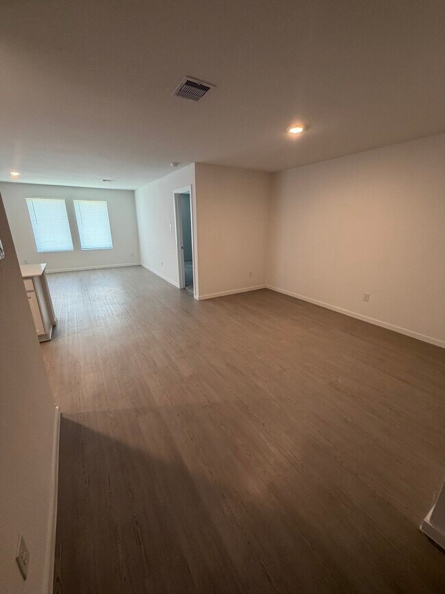 Building Photo - 26826 Zebra Grass Dr