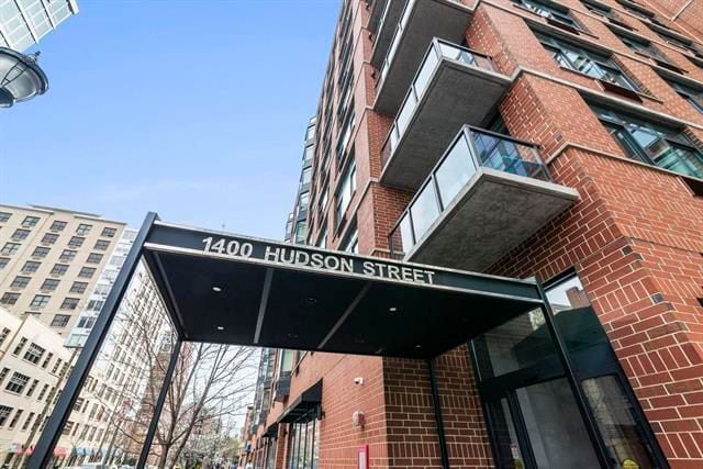 Building Photo - 1400 Hudson St