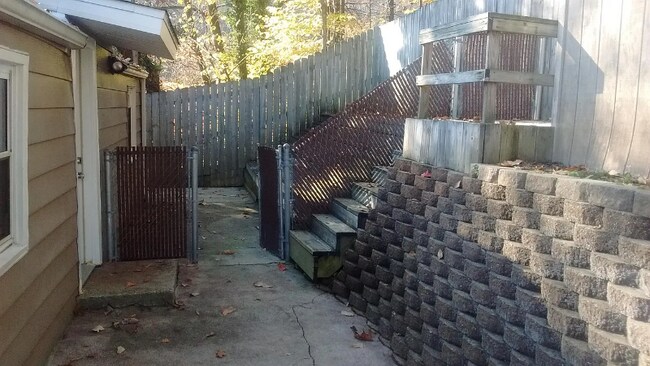 Foto del edificio - 23 Lance Dr