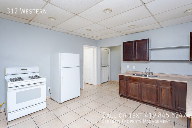 Building Photo - **$250 off First Month's Rent if approved ...