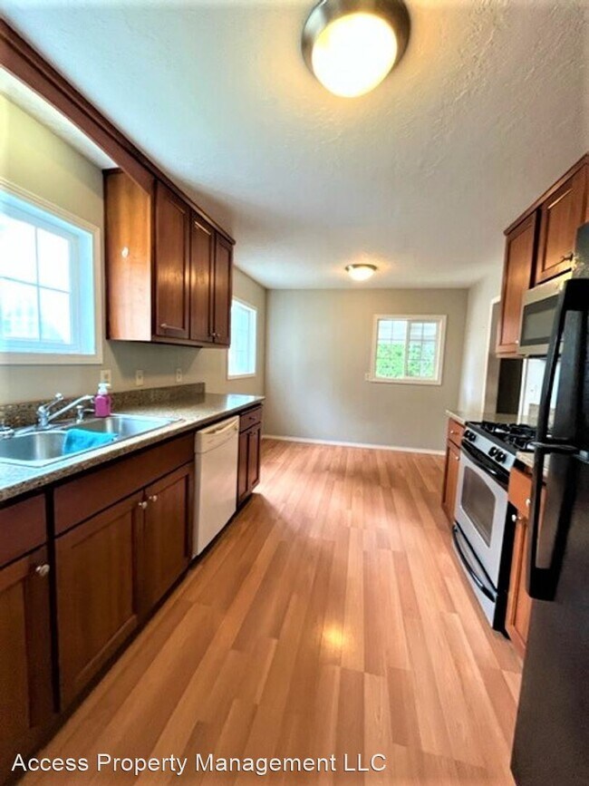 Foto del edificio - 1 br, 1 bath House - 117 W North St