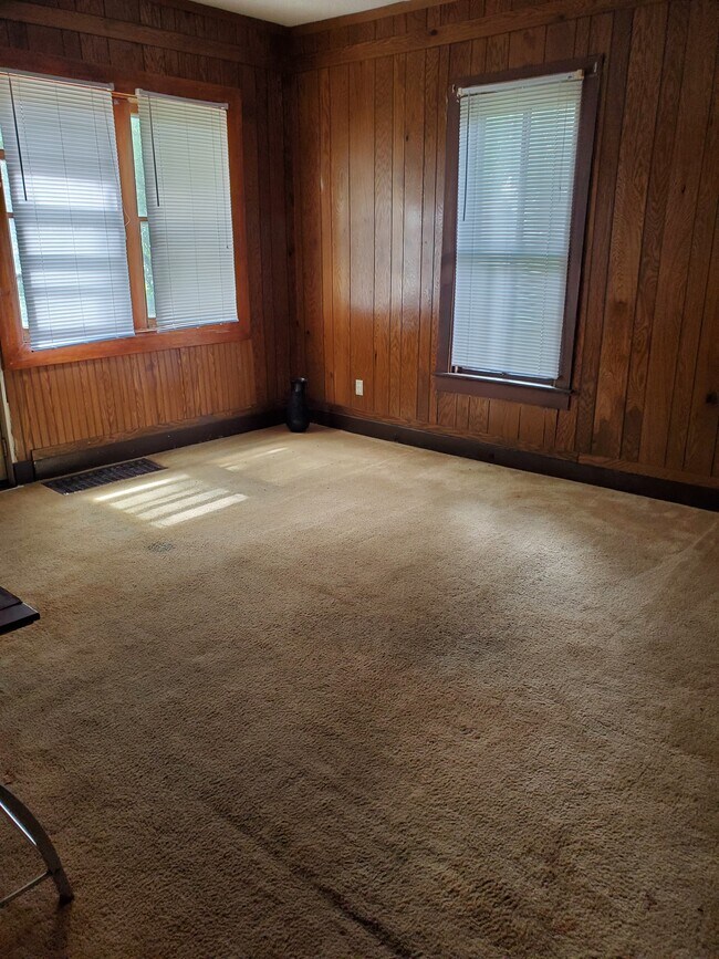 Foto del edificio - 1118 1st Ave N