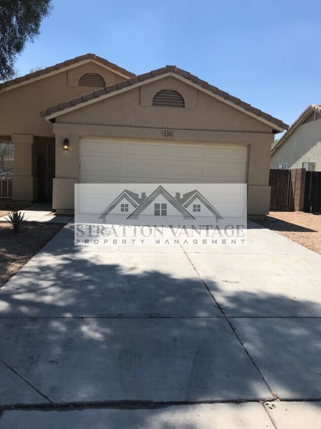 Photo - 8201 W Pima St