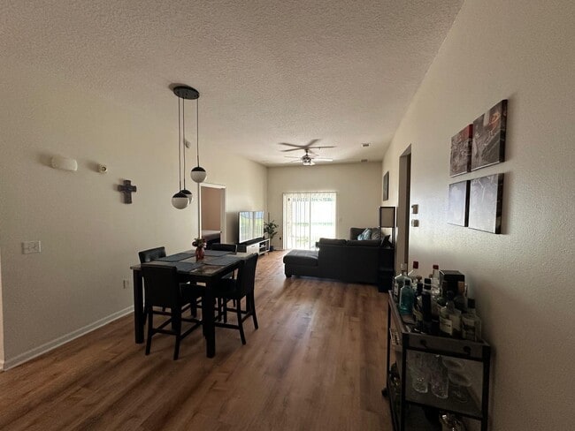 Building Photo - 13792 Herons Landing Way