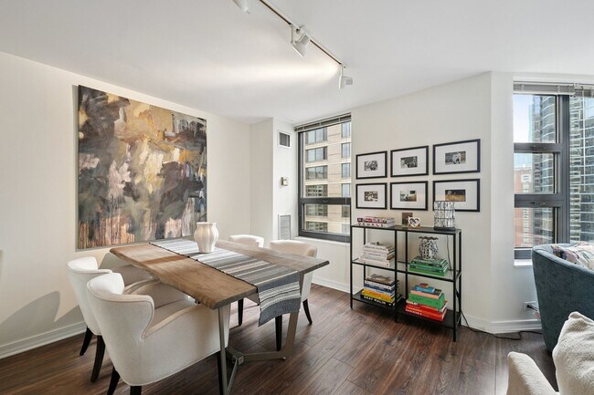 Foto del edificio - 401 E Ontario St