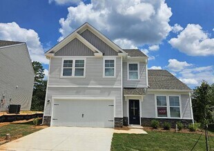 Building Photo - 884 Pullman Lp