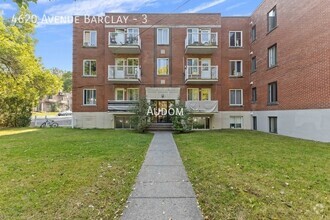 Building Photo - 4620 Av. Barclay