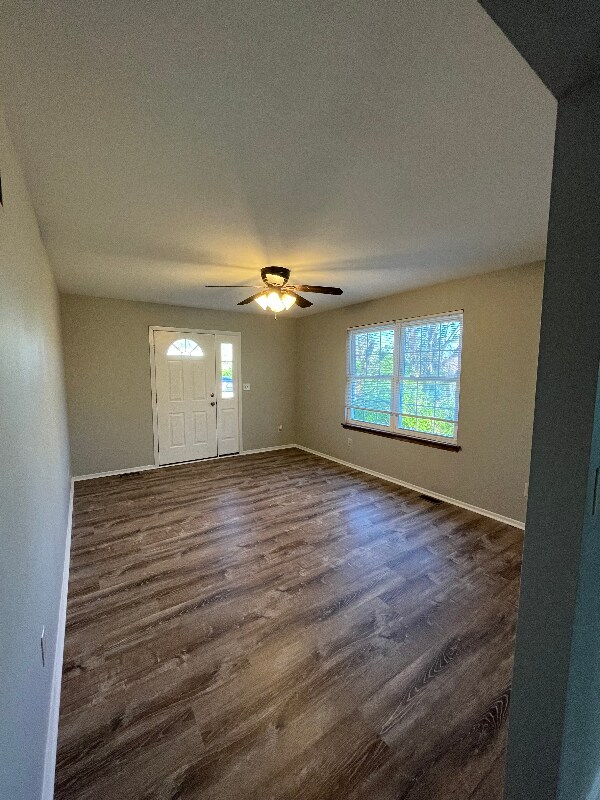 135 Creech St Unit 135, Troy, MO 63379 Room for Rent in Troy, MO