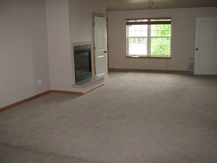Building Photo - 2902 Tina Ave