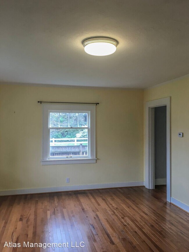 Foto del edificio - 2 br, 1 bath House - 5354 SE Ogden St.