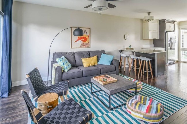 Foto del edificio - 4610 N 68th St