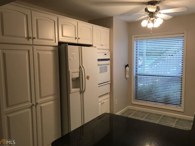 Foto del edificio - 1510 Wynnes Ridge Cir