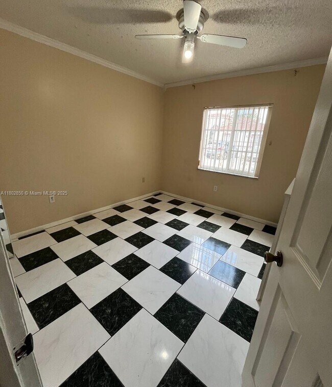 Foto del edificio - 9287 NW 120th Terrace